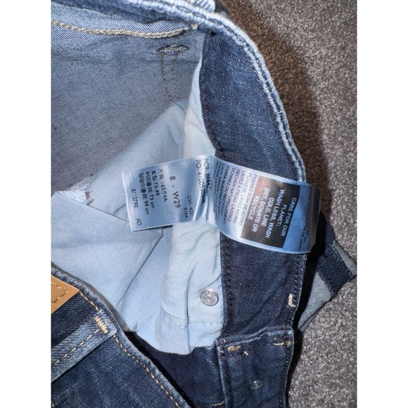 Levi's‎ Women's Dark Blue Jean Shorts - Picture 3 of 10